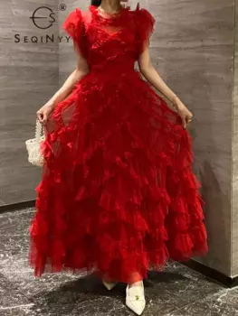 Женское платье-миди без рукавов, с оборками