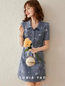 Женское платье-поло с коротким рукавом и цветочным принтом