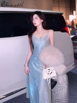 Женское платье с V-образным вырезом, без рукавов