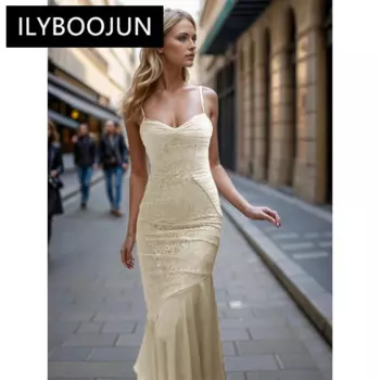 Женское платье с вышивкой, без рукавов