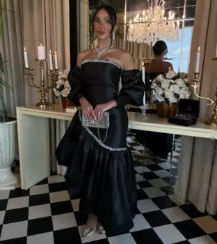 Женское платье с вышивкой бисером, без бретелек