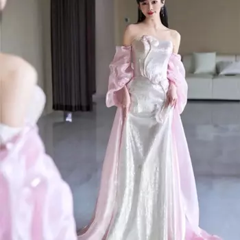 Женское платье-топ розового цвета