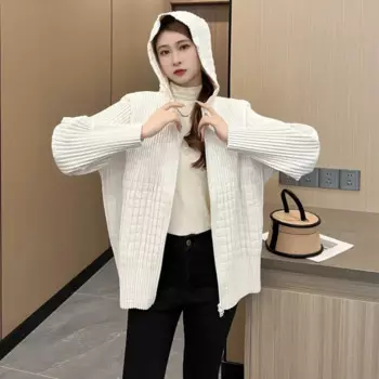 Женское Плиссированное хлопковое пальто миаке с капюшоном, новинка 2024, осенне-зимнее короткое плотное свободное хлопковое пальто для тяжелой промышленности в повседневном стиле