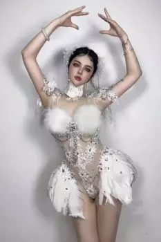 Женское прозрачное боди с белыми перьями