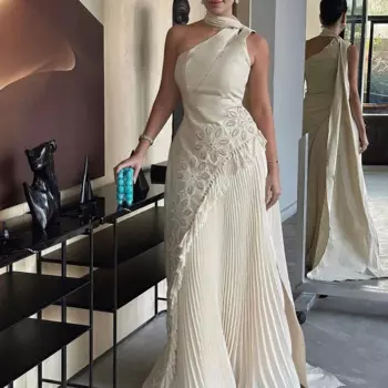 Женское прямое платье с одним открытым плечом, без рукавов