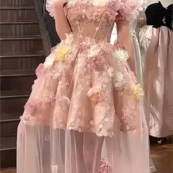 Женское роскошное платье с цветочным рисунком