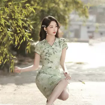 Женское шифоновое платье-Ципао с вышивкой и V-образным вырезом