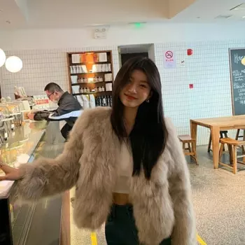 Женское теплое пальто из искусственного меха, черное, белое, розовое плюшевое пальто, женская куртка, меховая верхняя одежда на осень и зиму