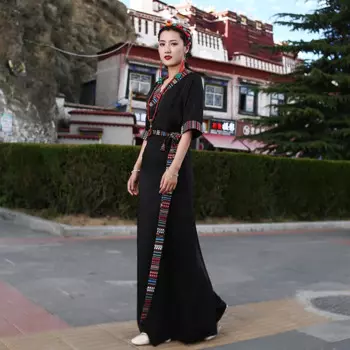 Женское тонкое платье в китайском стиле