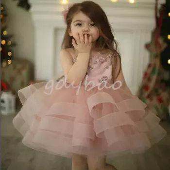 Женское Тюлевое платье с аппликацией и жемчужинами