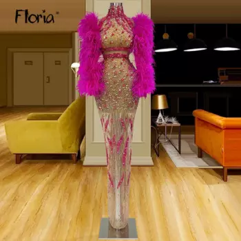 Женское вечернее платье-футляр в стиле Звезд