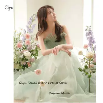 Женское вечернее платье из фатина, без бретелек