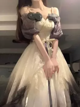 Женское вечернее платье в стиле "Лолита"