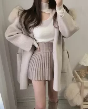 Женское зимнее утепленное свободное кашемировое шерстяное пальто с поясом, новинка 2023, Короткое шерстяное пальто с капюшоном для отдыха, Женское пальто с капюшоном