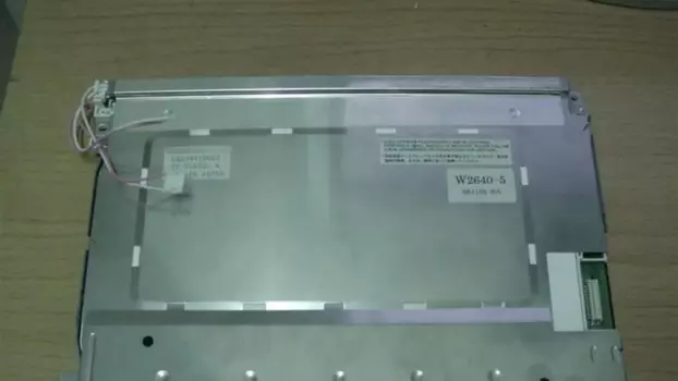 ЖК-экран 10,4 дюйма LQ104V1DG51 LQ104V1DG52