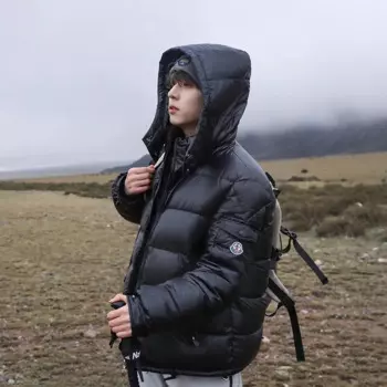 Зимний короткий пуховик унисекс, новая модель, однотонная утепленная хлопковая одежда, свободная теплая верхняя одежда с капюшоном