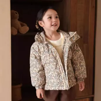 Зимняя парка для маленьких девочек с хлопковой подкладкой и принтом для маленьких девочек, верхняя одежда, утепленная ветрозащитная куртка с капюшоном для маленьких девочек