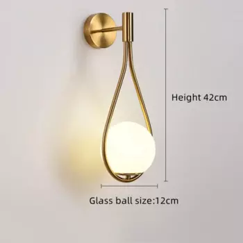 Золотой настенный светильник стеклянный шар