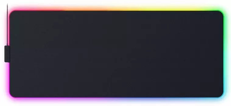 Razer Игровой коврик Strider Chroma RZ02-04490100-R3M1