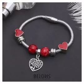 Браслет "Марджери" на нити, дерево в сердце, цвет красный в серебре