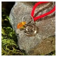 Браслет-оберег "Красная нить луна и солнце" с подвеской, янтарь