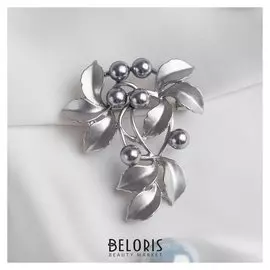 Брошь "Веточка" листы с бусинами, цвет серый в матовом серебре