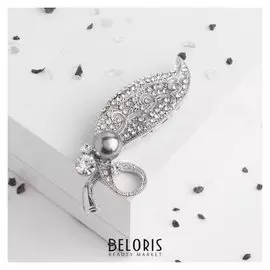 Брошь "Жемчужная роса" на лепестке, цвет бело-серый в серебре