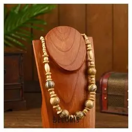 Бусы "Макассар" дерево 17х2х25 см