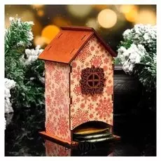 Чайный домик "Красные снежинки", 8,5х9х18см