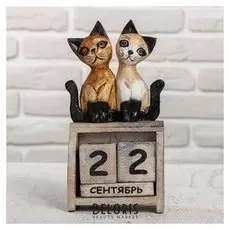 Деревянный календарь "Кошечки" 11х6х22 см