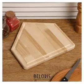 Доска разделочная деревянная "Пятиугольная", с кровостоком, массив, 24×24×2 см