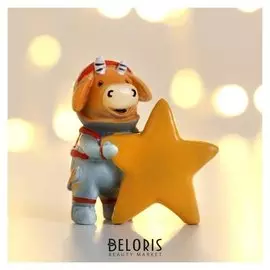 Фигурка «Бычок-космонавт»