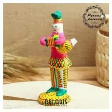 Филимоновская игрушка «Солдат с гармошкой и со свистулькой»