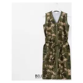 Халат женский, цвет зелёный/пальмы, размер 56