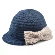 Кепи с козырьком Bow