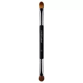 Кисть двусторонняя для жидких тональных средств и теней Professional Brush № 33