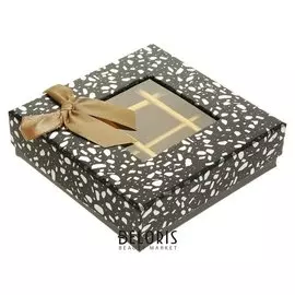 Коробка подарочная 13,5 х 13,5 х 4 см