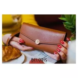 Кошелёк женский, 2 отдела на клапане, цвет коричневый