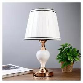 Лампа настольная "Галатея" 1х40вт Е27 220в белый-золото 20х20х38,5 см.