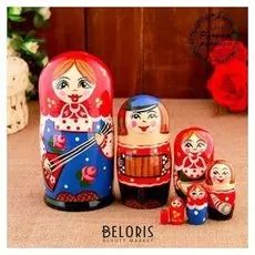 Матрёшка «Балалайка», красный платок, 7 кукольная, 17 см