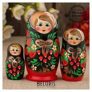 Матрёшка «Хохлома», чёрный платок, 3 кукольная, 9 см