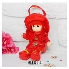 Мягкая кукла в плаще и шляпке