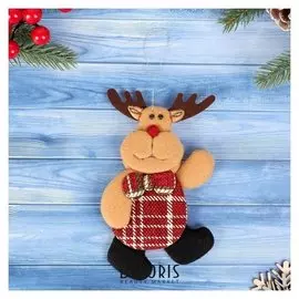 Мягкая подвеска "Олень в клеточку" 6*14 см, красный