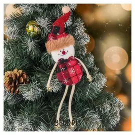 Мягкая подвеска "Снеговичок в клеточку - длинные ножки" 6*25 см, красный