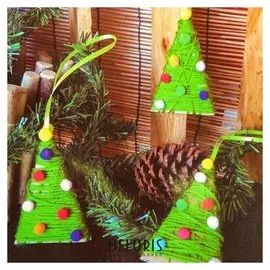 Набор для создания подвесной ёлочной игрушки из пряжи «Ёлочки с игрушками», набор 3 шт.