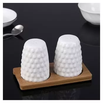 Набор для специй «Рельеф», 2 шт: солонка и перечница, на подставке