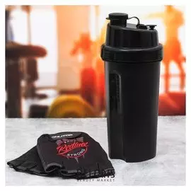 Набор для тренировок «Readline»: шейкер 600 мл, перчатки 11 × 15 см