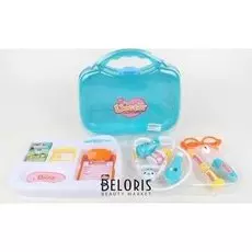 Набор доктора в чемодане