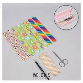 Набор маникюрный в пластиковом органайзере, 20 предметов