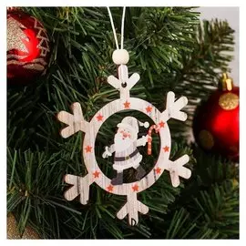 Новогодняя подвеска «Снежинки»